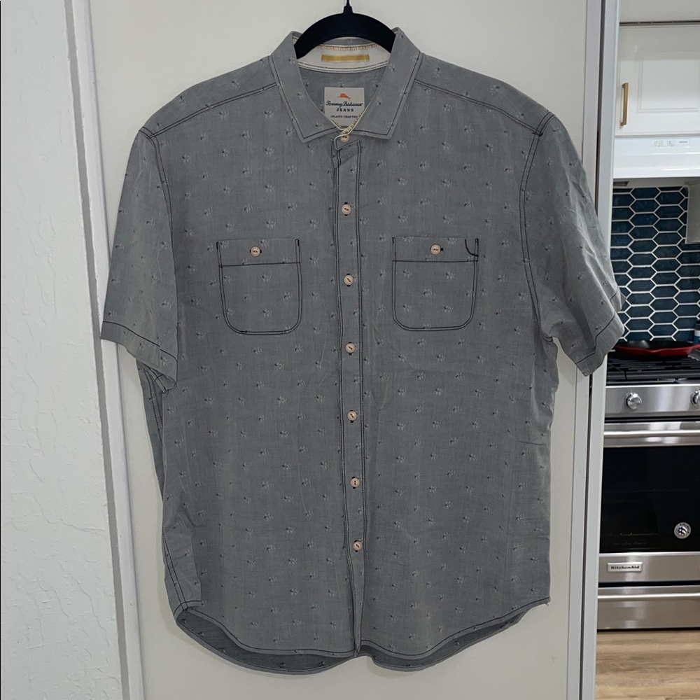 Tommy Bahama Island Crafted Jeans Short Sleeve Patterned | XL (tag Removed)